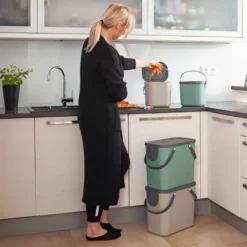 ROTHO Albula Kildesorteringsbøtte 13 ROTHO Albula Kildesorteringsbøtte -Leifheit click shop 694506 7610859202451 7